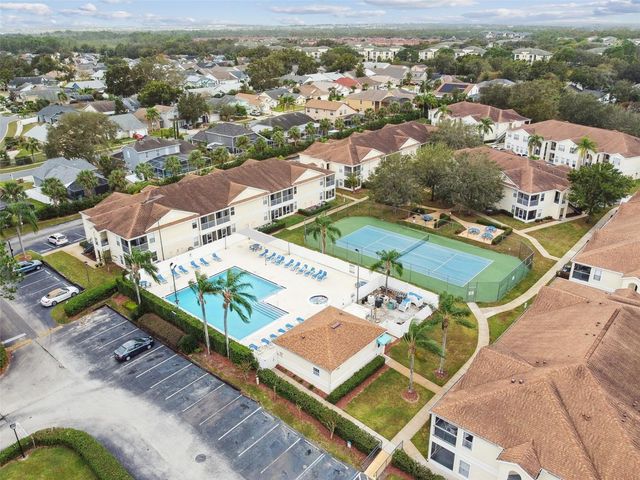 8827 GRAND PALMS CIRCLE B, Kissimmee, FL 34747