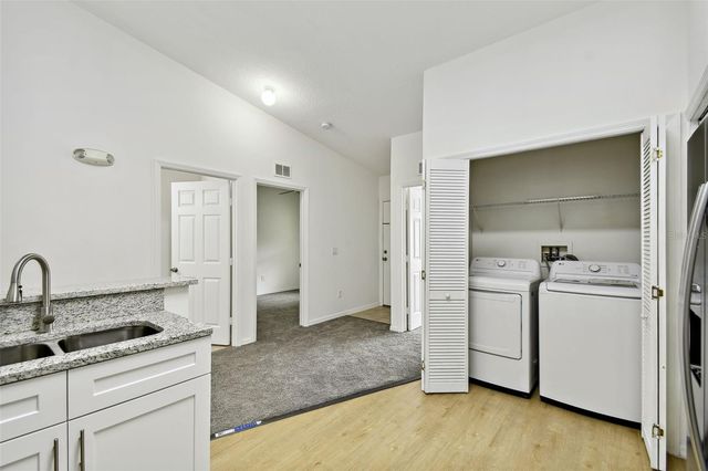 8827 GRAND PALMS CIRCLE B, Kissimmee, FL 34747