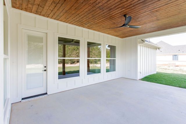 13942 Cedar Vista Lane, Tyler, TX 75704