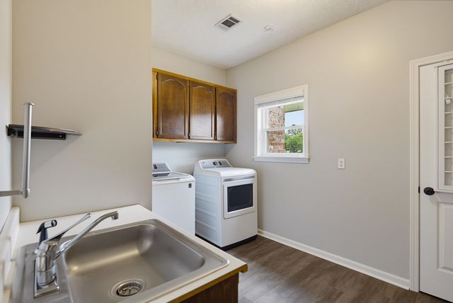 1855 OAK GROVE DR, Moscow, TN 38057