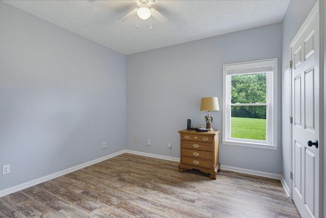 1855 OAK GROVE DR, Moscow, TN 38057