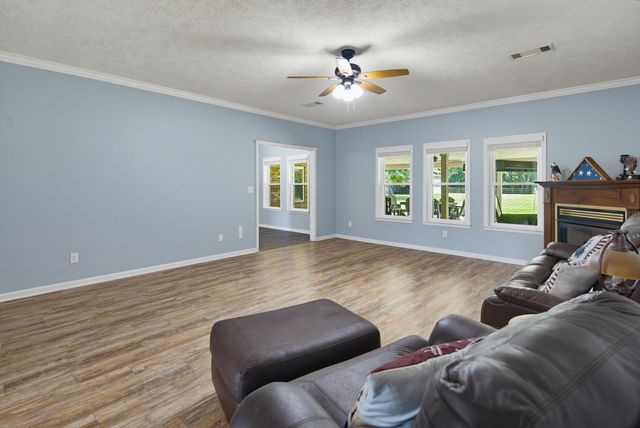 1855 OAK GROVE DR, Moscow, TN 38057