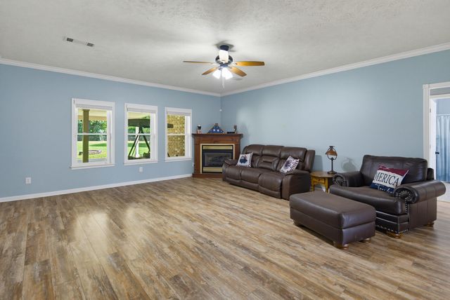 1855 OAK GROVE DR, Moscow, TN 38057