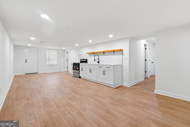 3022 Meadowsweet Trail, Snellville, GA 30078