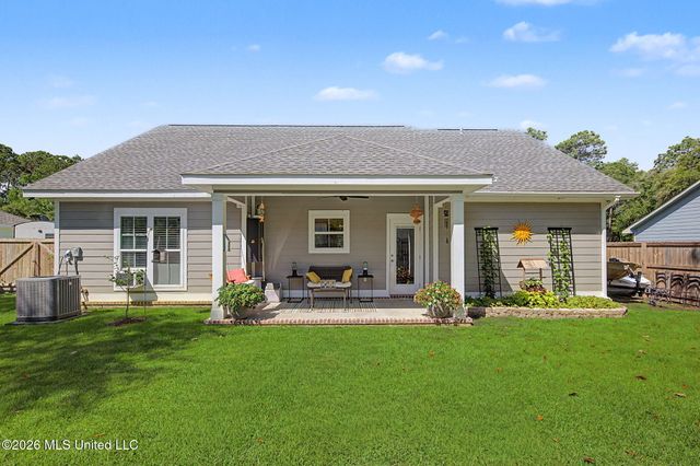 720 Plum Street, Ocean Springs, MS 39564