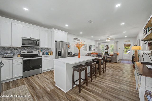 720 Plum Street, Ocean Springs, MS 39564