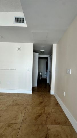 41 SE 5th St 1104, Miami, FL 33131