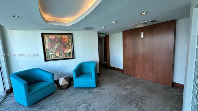 41 SE 5th St 1104, Miami, FL 33131