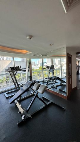 41 SE 5th St 1104, Miami, FL 33131