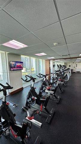 41 SE 5th St 1104, Miami, FL 33131