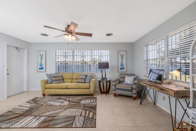 71 Jamestown Drive, Ormond Beach, FL 32176