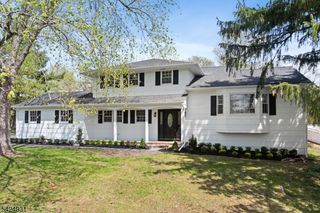 22 Hillcrest Rd, Hillsborough Twp., NJ 08844