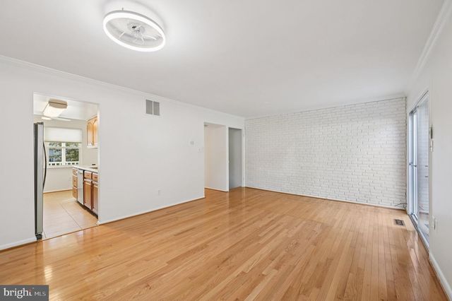 5 BUSH HILL CT, Gaithersburg, MD 20882