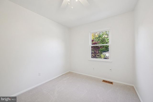 5 BUSH HILL CT, Gaithersburg, MD 20882