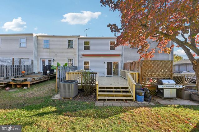 5 BUSH HILL CT, Gaithersburg, MD 20882