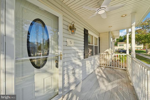 5 BUSH HILL CT, Gaithersburg, MD 20882