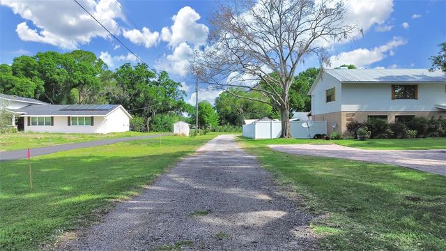 16810 WHIRLEY ROAD, Lutz, FL 33558