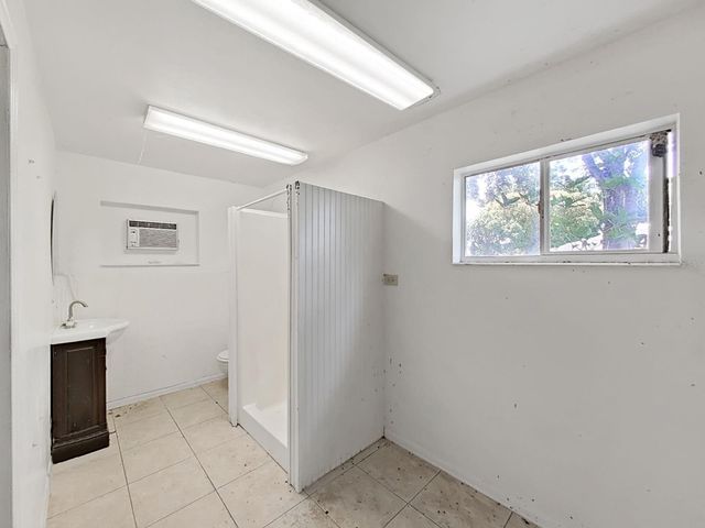 16810 WHIRLEY ROAD, Lutz, FL 33558