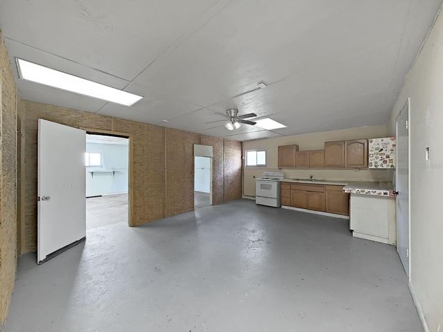 16810 WHIRLEY ROAD, Lutz, FL 33558