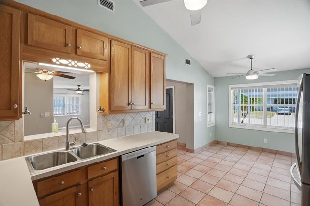 4307 W WISCONSIN COURT, Tampa, FL 33616