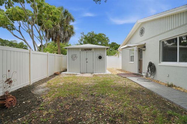 4307 W WISCONSIN COURT, Tampa, FL 33616
