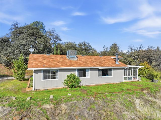 32169 Maranatha Drive, North Fork, CA 93643