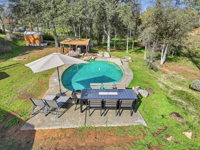 32169 Maranatha Drive, North Fork, CA 93643