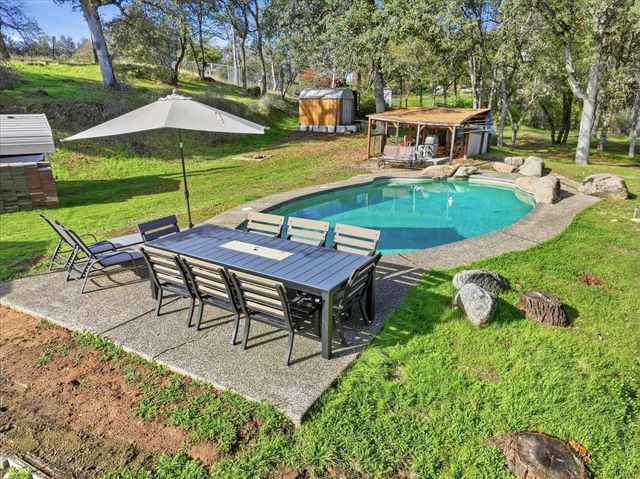 32169 Maranatha Drive, North Fork, CA 93643