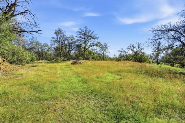 32169 Maranatha Drive, North Fork, CA 93643