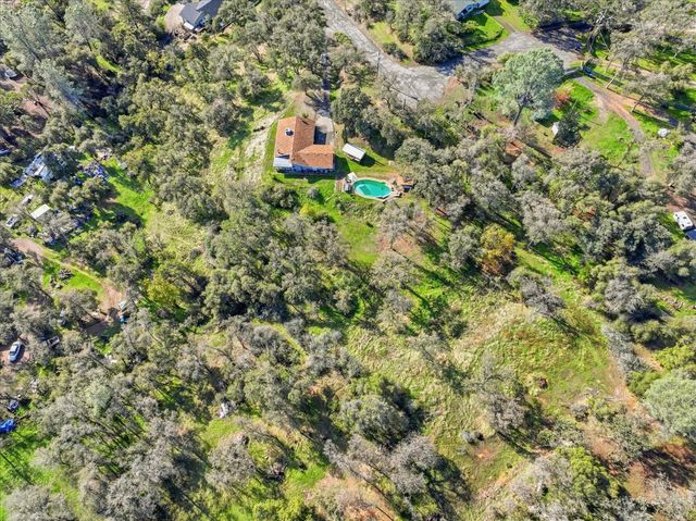 32169 Maranatha Drive, North Fork, CA 93643