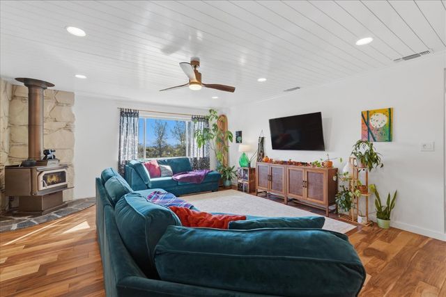 32169 Maranatha Drive, North Fork, CA 93643