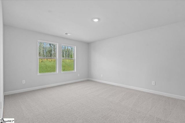 584 Cozy Bluff Road, Spartanburg, SC 29301