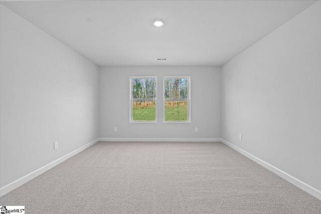 584 Cozy Bluff Road, Spartanburg, SC 29301