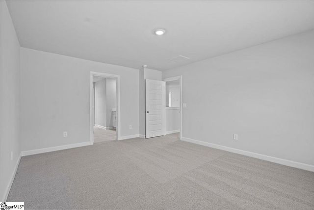 584 Cozy Bluff Road, Spartanburg, SC 29301