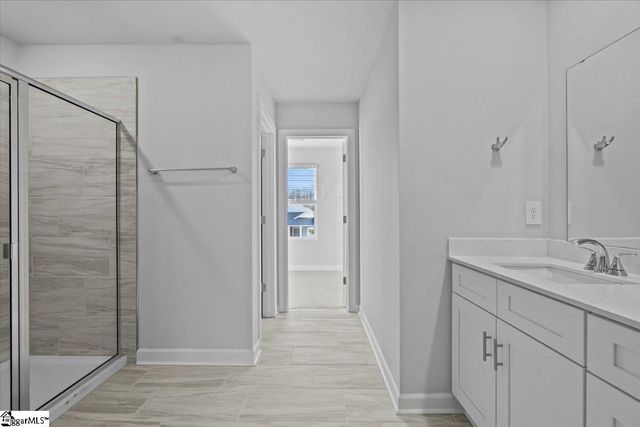 584 Cozy Bluff Road, Spartanburg, SC 29301