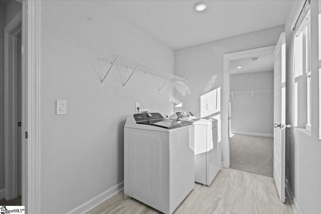 584 Cozy Bluff Road, Spartanburg, SC 29301