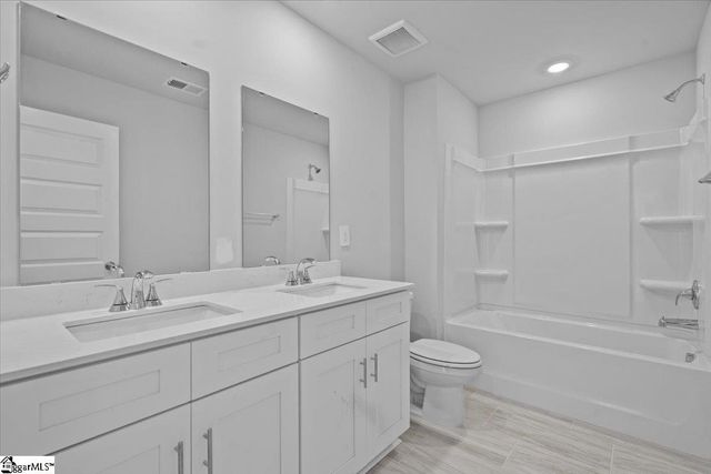 584 Cozy Bluff Road, Spartanburg, SC 29301