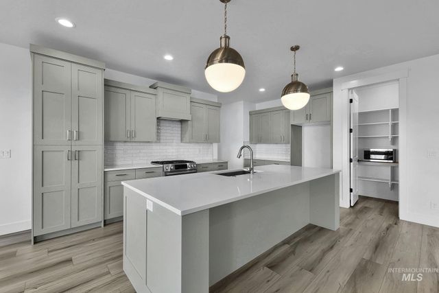 10426 Loneleaf, Nampa, ID 83687