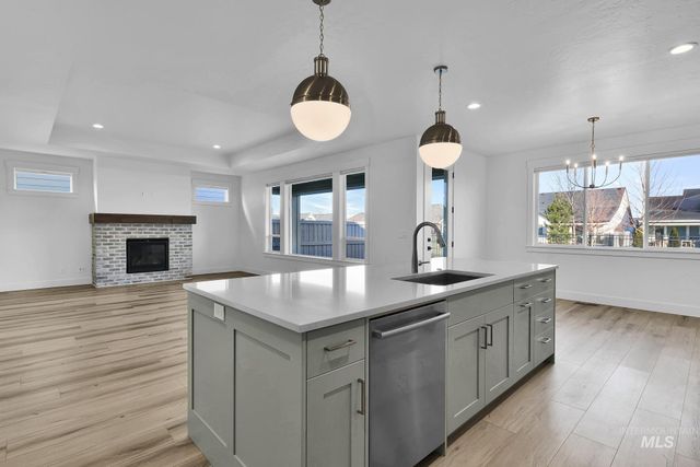 10426 Loneleaf, Nampa, ID 83687