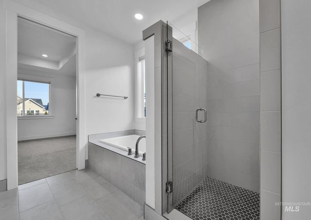 10426 Loneleaf, Nampa, ID 83687