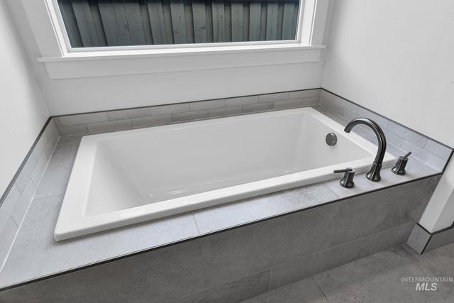 10426 Loneleaf, Nampa, ID 83687