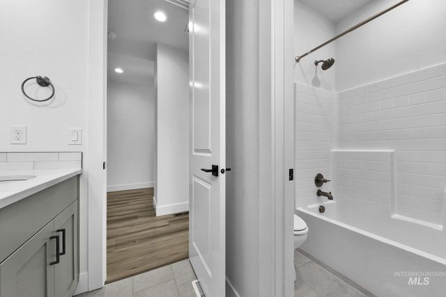 10426 Loneleaf, Nampa, ID 83687