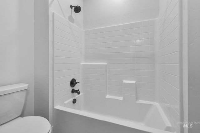 10426 Loneleaf, Nampa, ID 83687