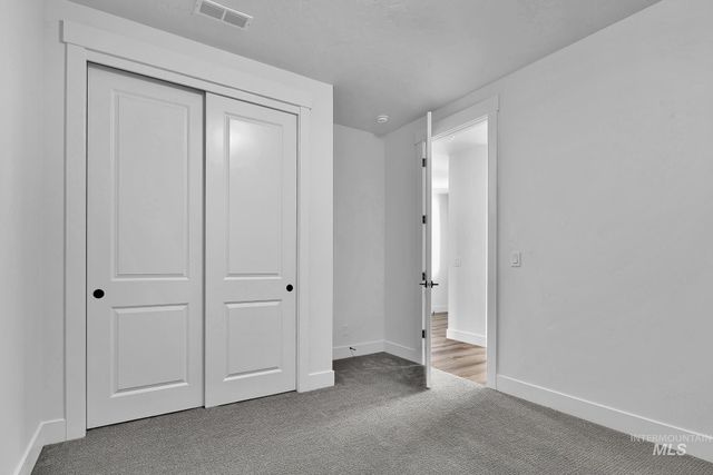 10426 Loneleaf, Nampa, ID 83687