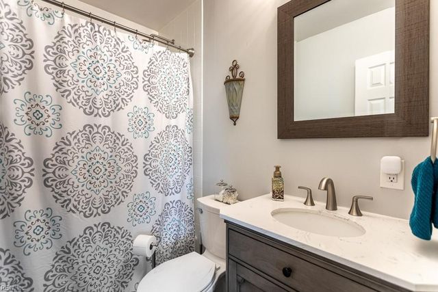 32 Westmoreland DR, Hampton, VA 23669