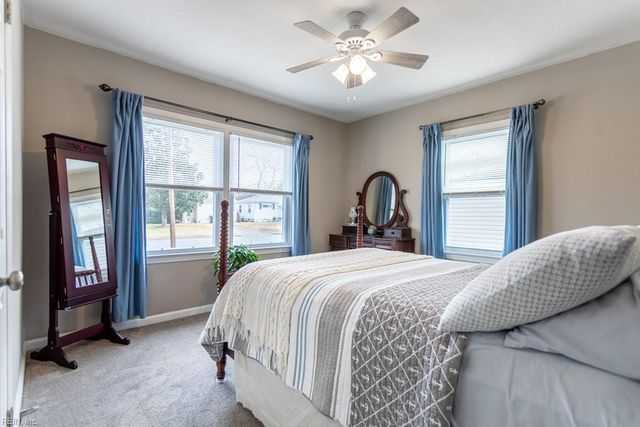 32 Westmoreland DR, Hampton, VA 23669