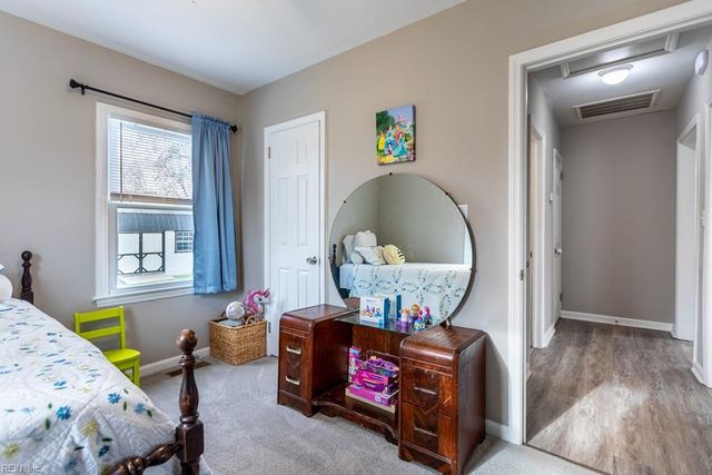 32 Westmoreland DR, Hampton, VA 23669