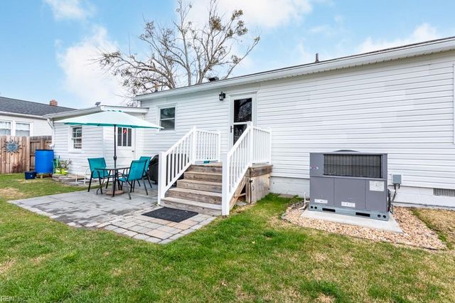 32 Westmoreland DR, Hampton, VA 23669