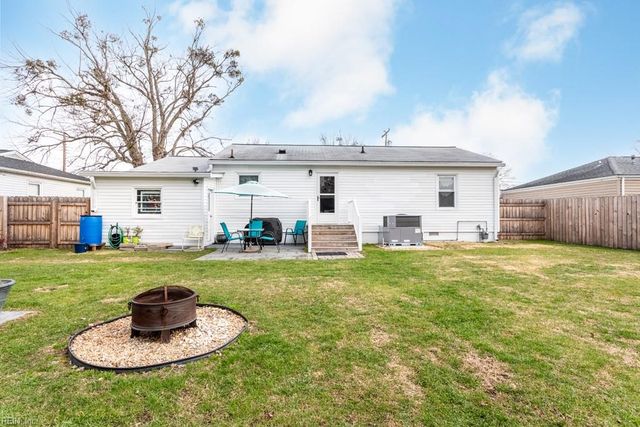 32 Westmoreland DR, Hampton, VA 23669