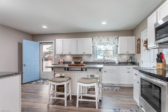 32 Westmoreland DR, Hampton, VA 23669